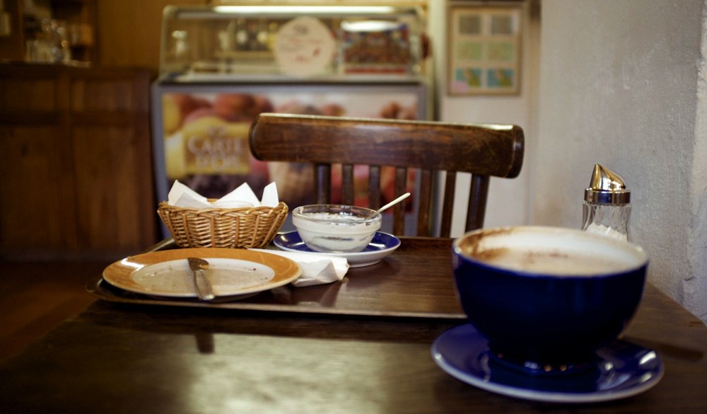 Roter Stern/CafÃ© am GrÃ¼n
